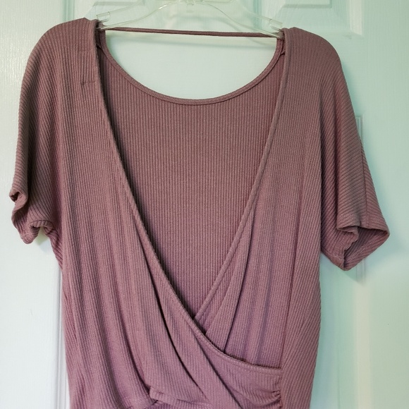 Open back top - Picture 2 of 2